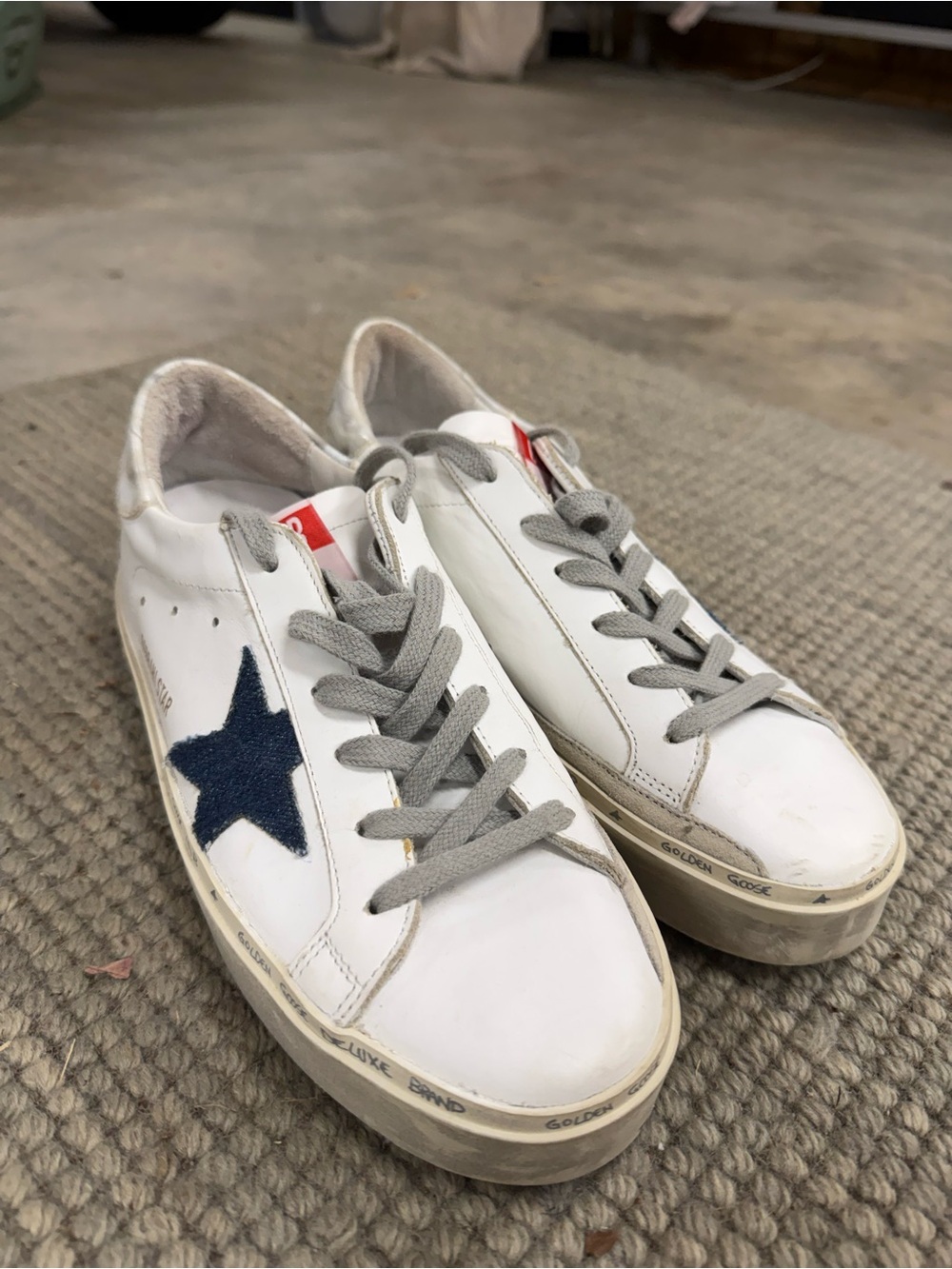 Golden Goose White Sneakers with Denim Star and Gray Laces - Picture 3 of 5